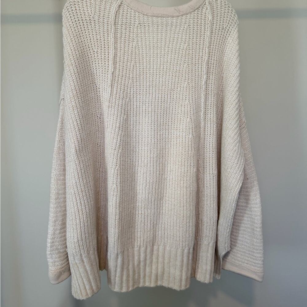 Free People Take Over Me Cream V-Neck Sweater Size XS/S - Picture 7 of 7